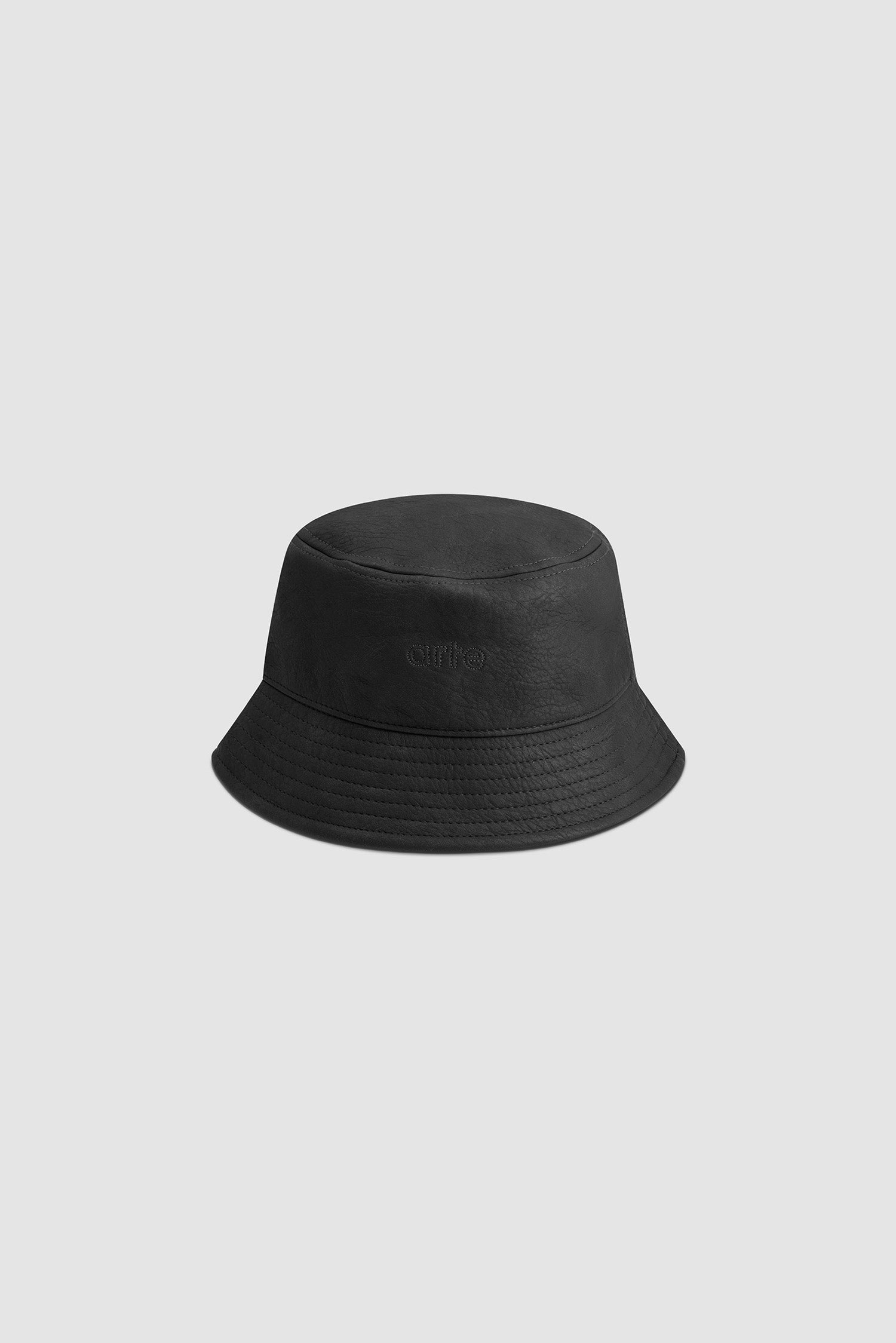 Chapeau bob en cuir PU - Noir