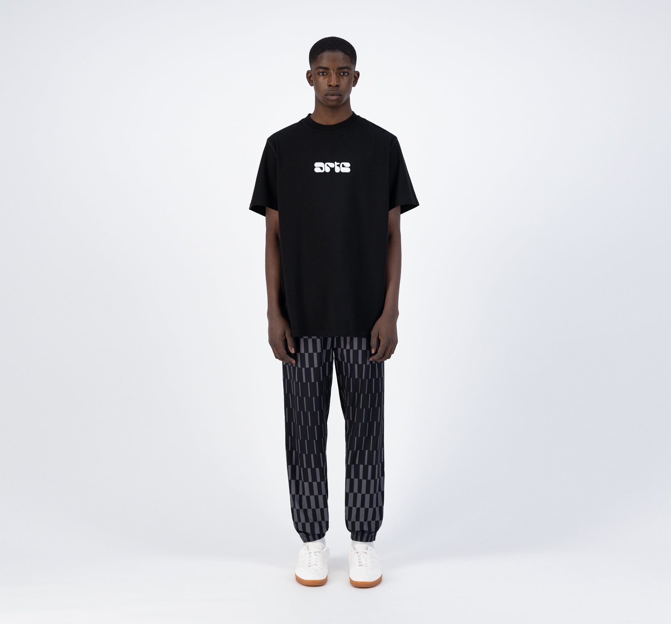 T-shirt avec logo Tzara Reban - Noir