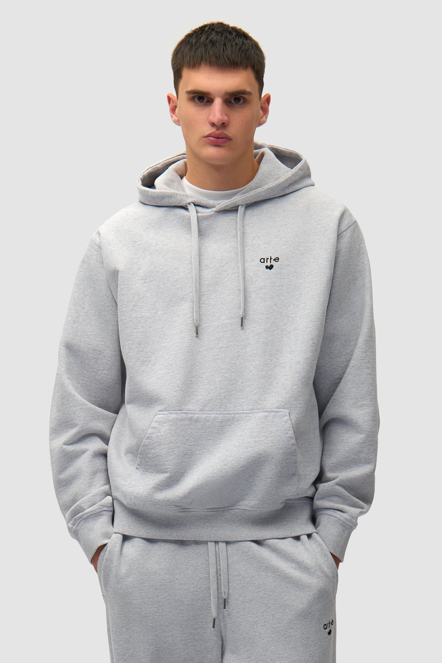 Sweat à capuche avec logo cœur - Gris