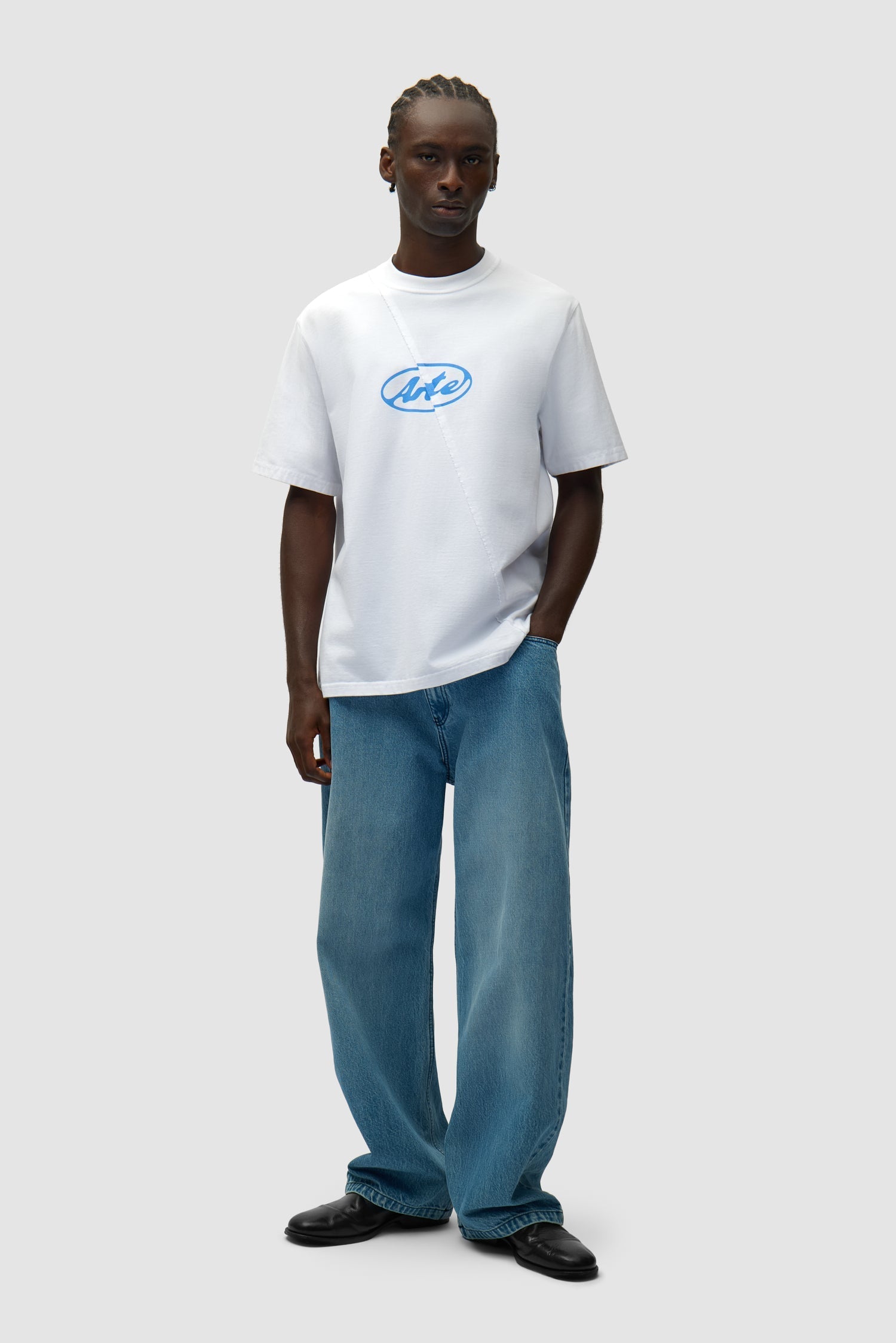 Pantalon à poche avec logo circulaire - Denim Bleach