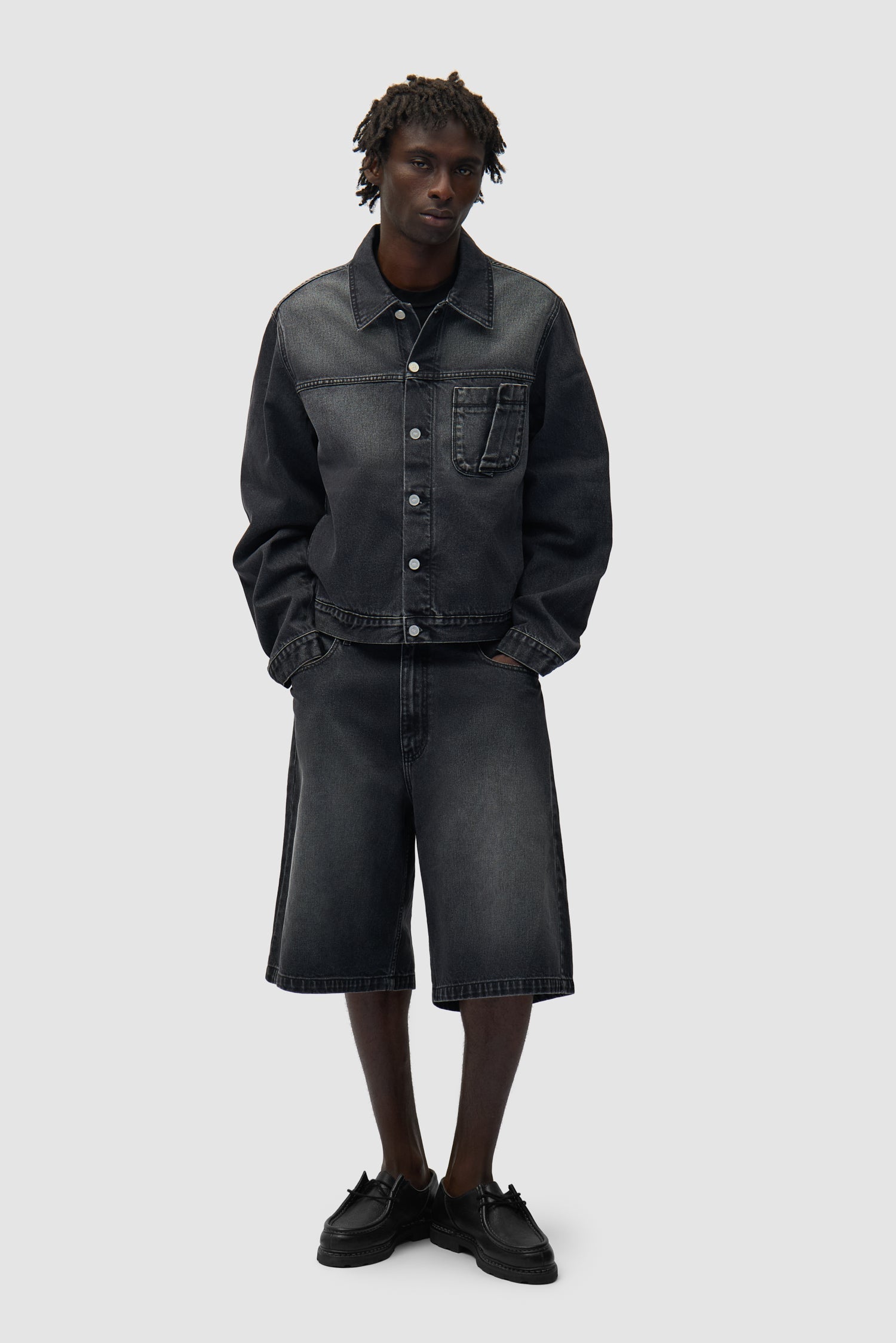 Veste en jean à poches plissées - Noir délavé