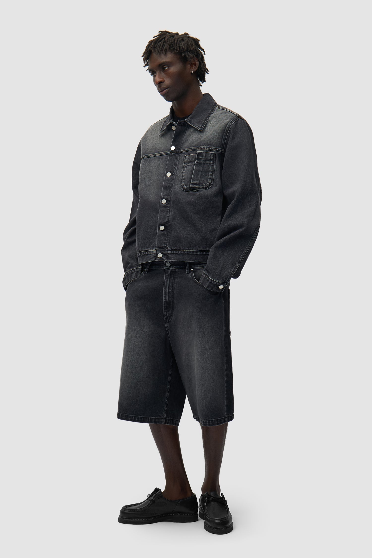 Veste en jean à poches plissées - Noir délavé