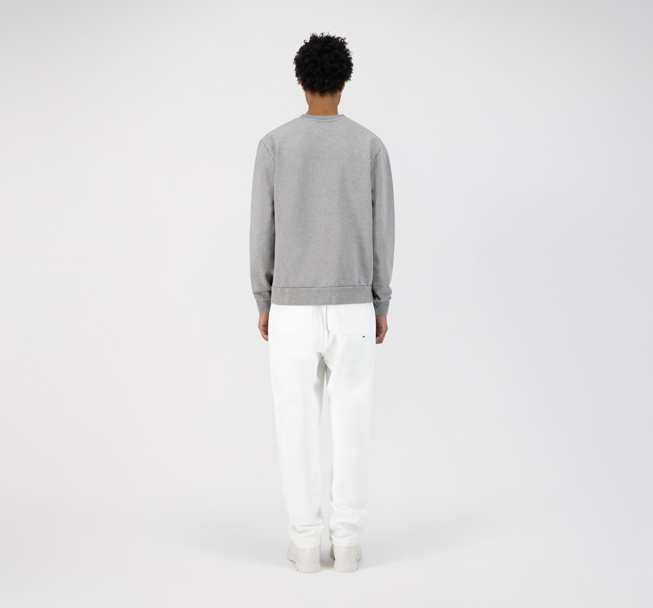 Pull à logo en forme de cœur de Cassat - Gris