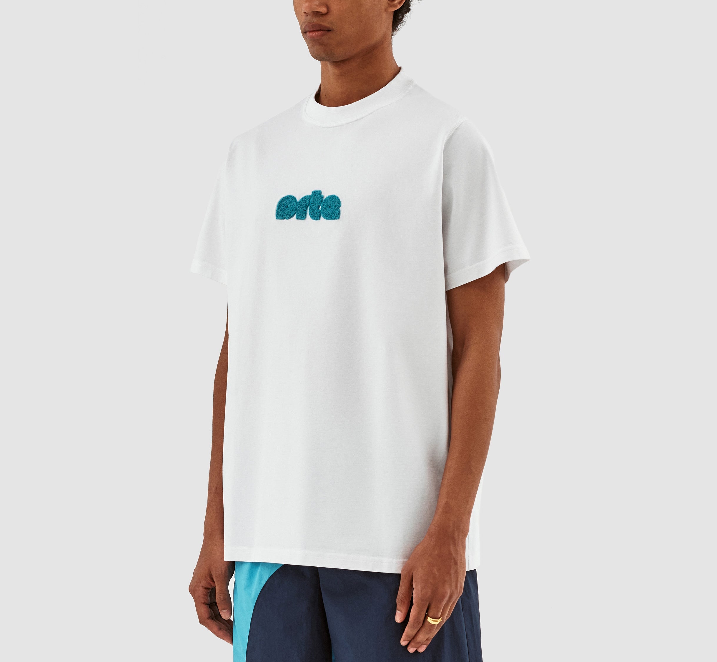 Taut Chenille Logo T-Shirt - Blanc
