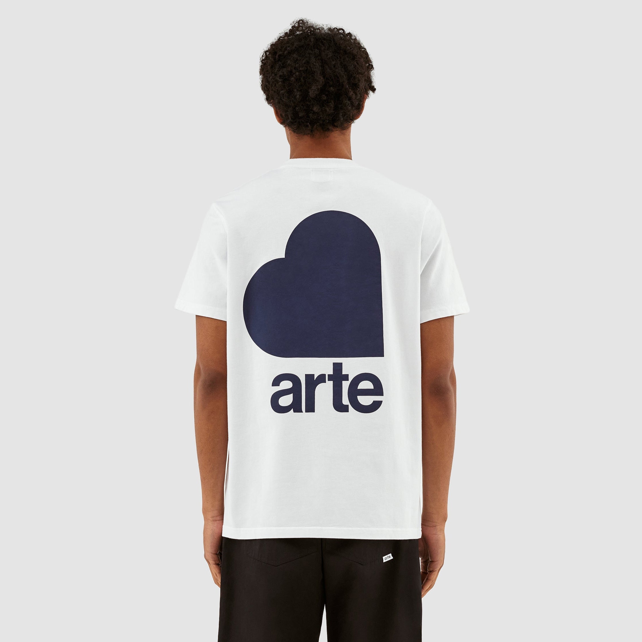 Taut Back Heart T-shirt - Blanc