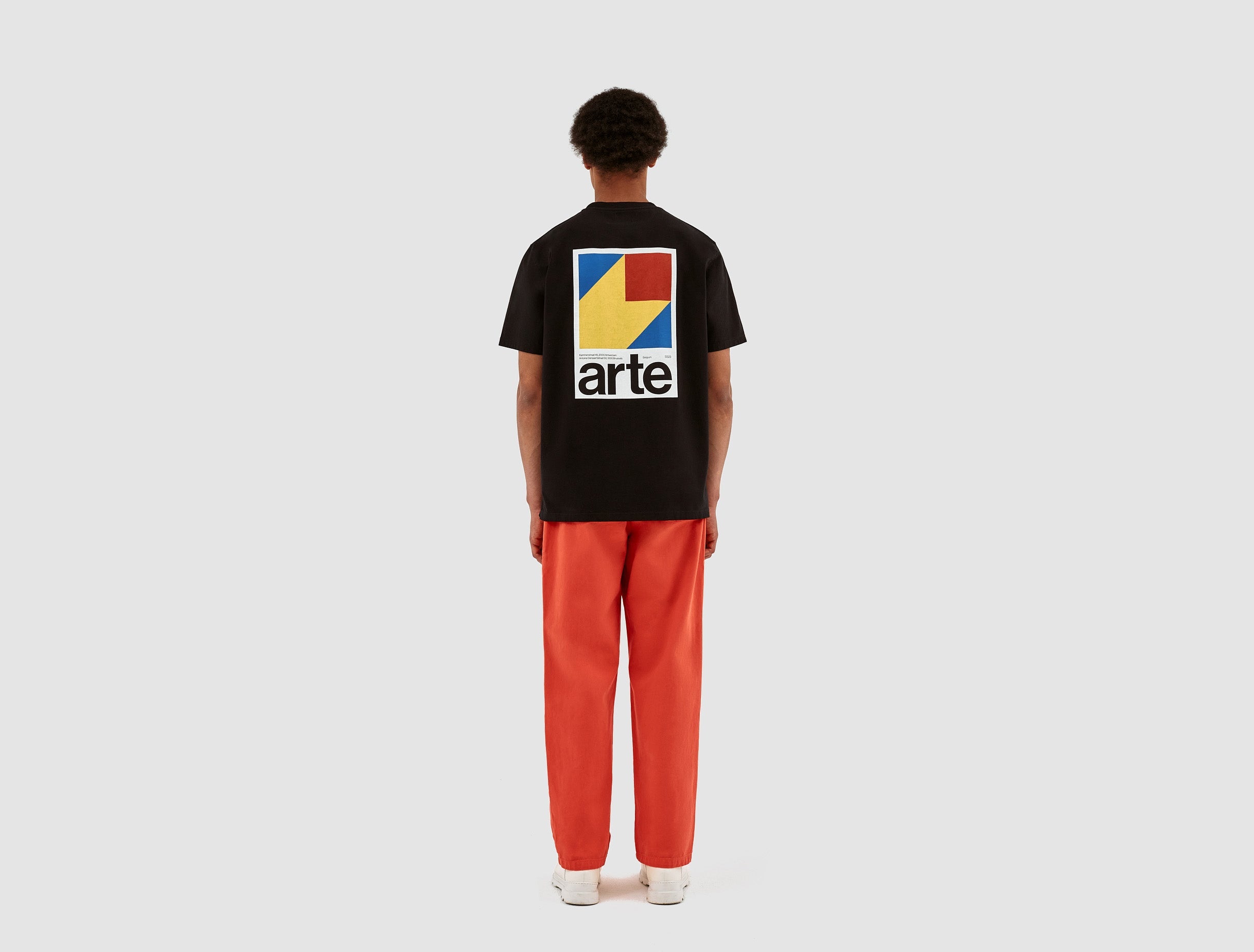 T-shirt imprimé Y de Taut Back - Noir