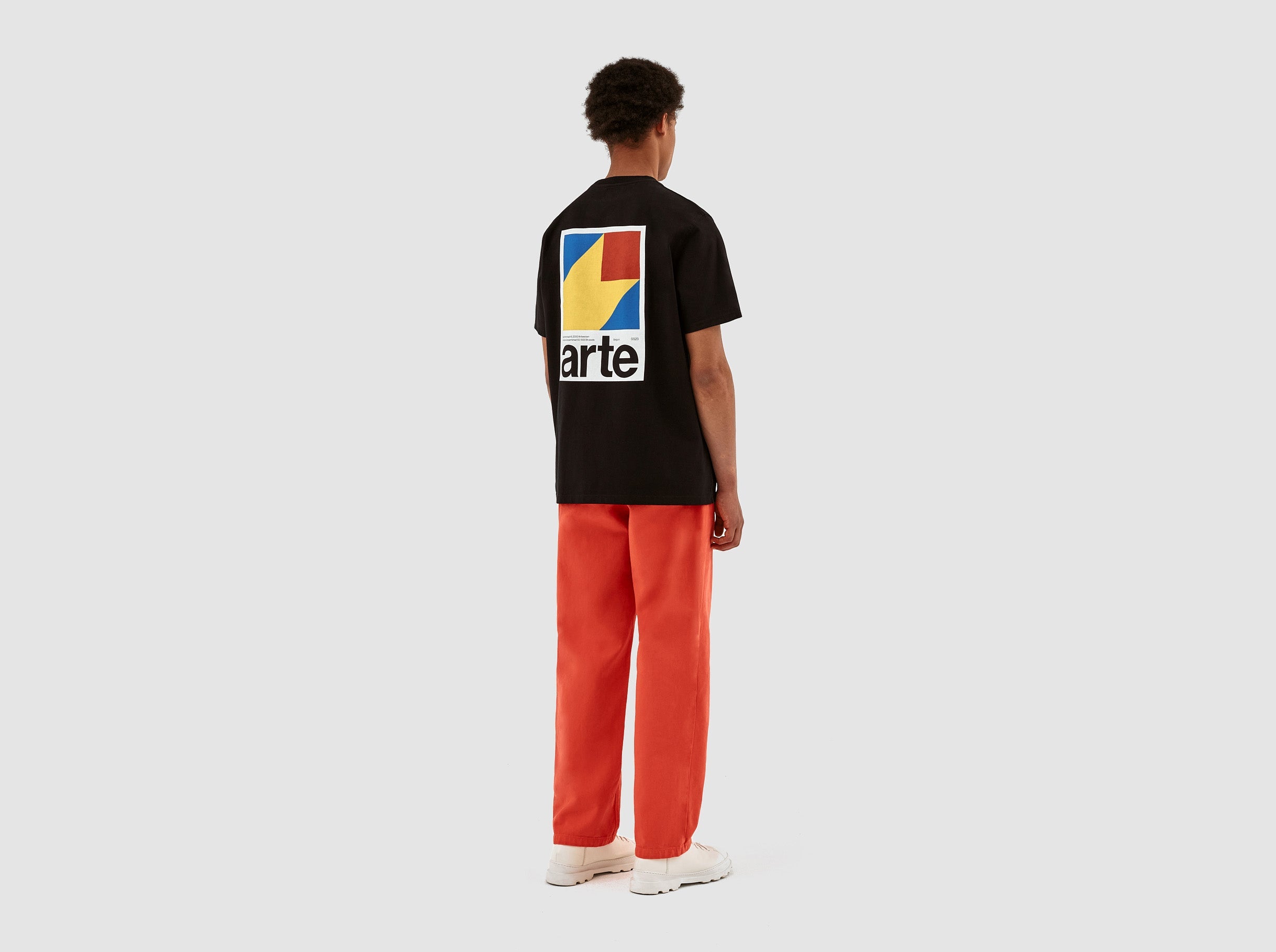 T-shirt imprimé Y de Taut Back - Noir