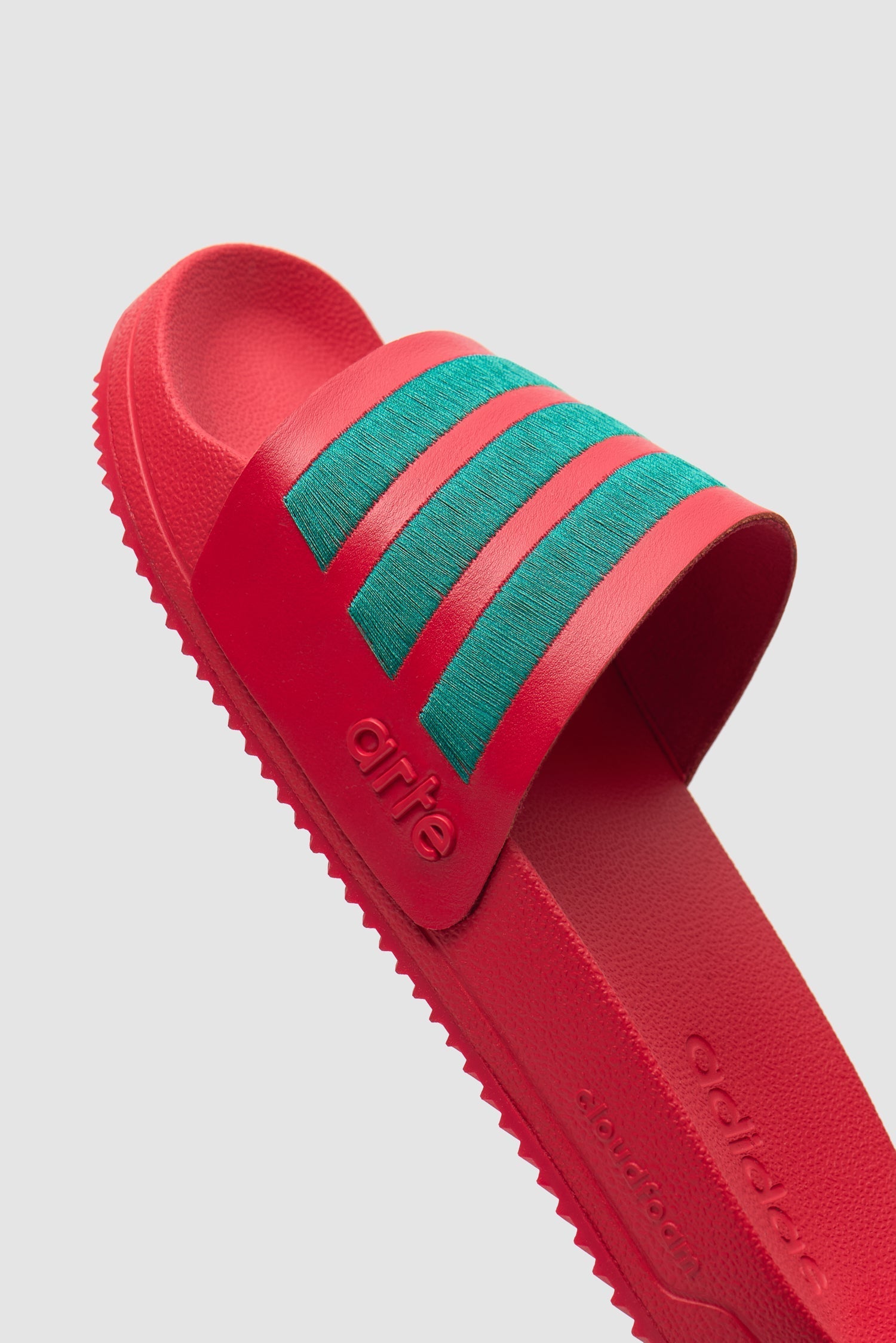 Arte pour adidas Adilette - Better Scarlet/Collegiate Green