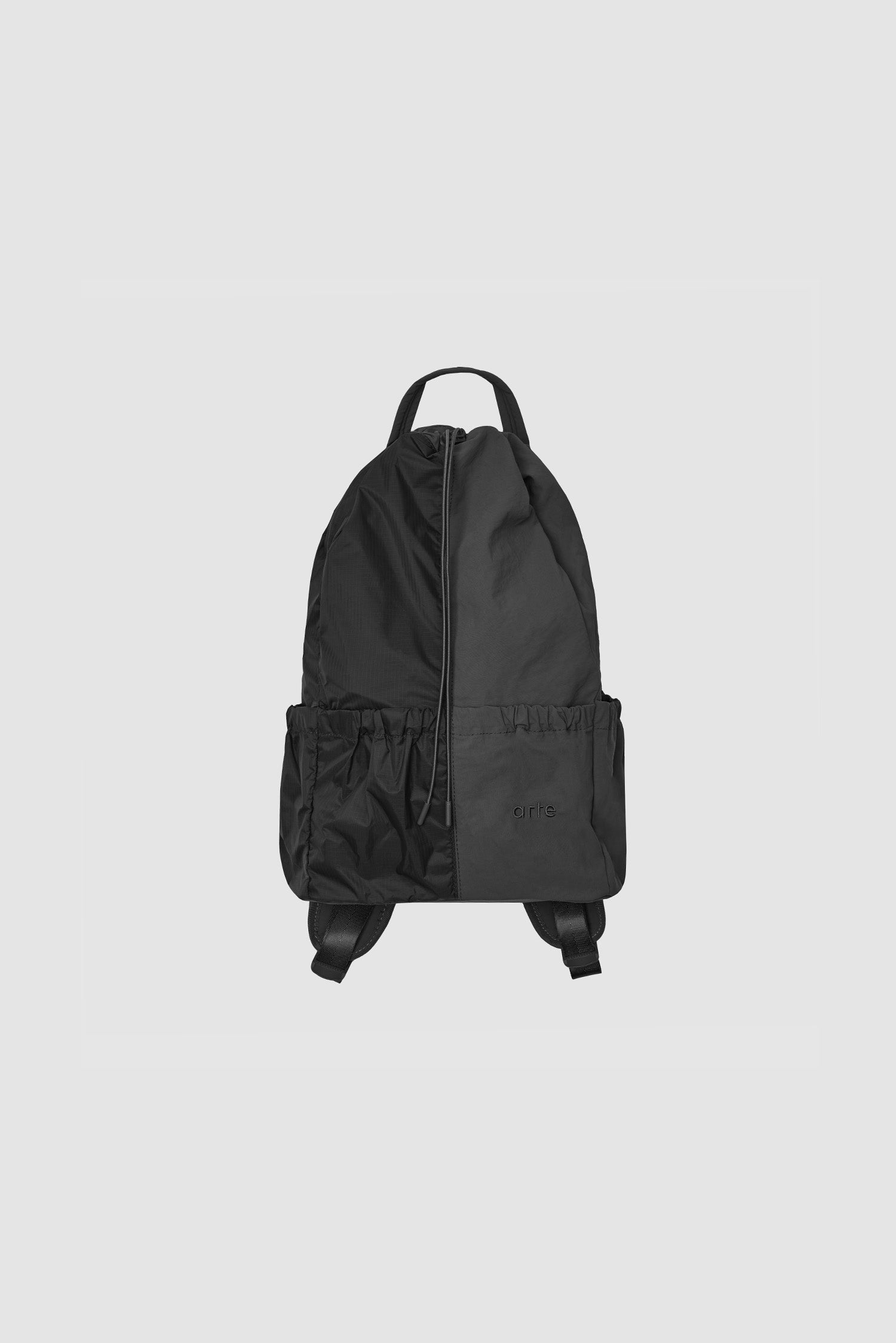 Sac à dos en nylon avec cordon de serrage - Noir