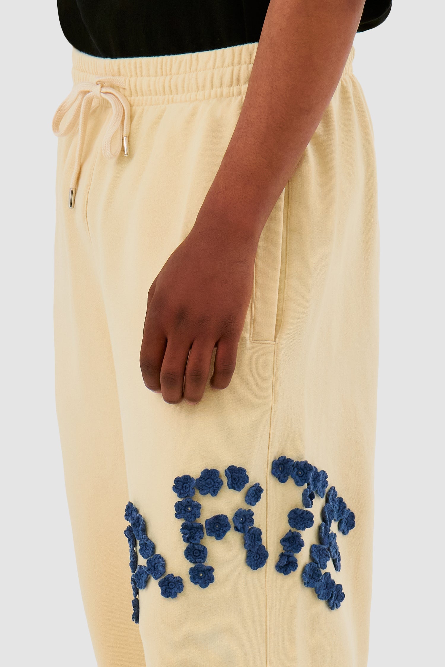 Pantalon à fleurs en crochet - Crème