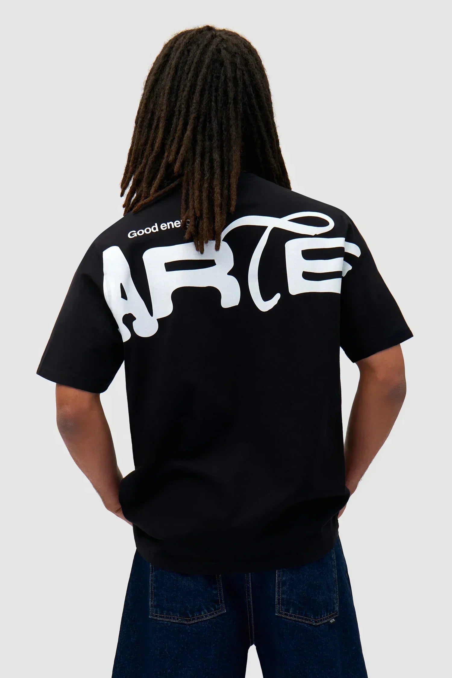 T-Shirt Arte Antwerp Noir Logo ARTE Oversize Graphique Good Energy