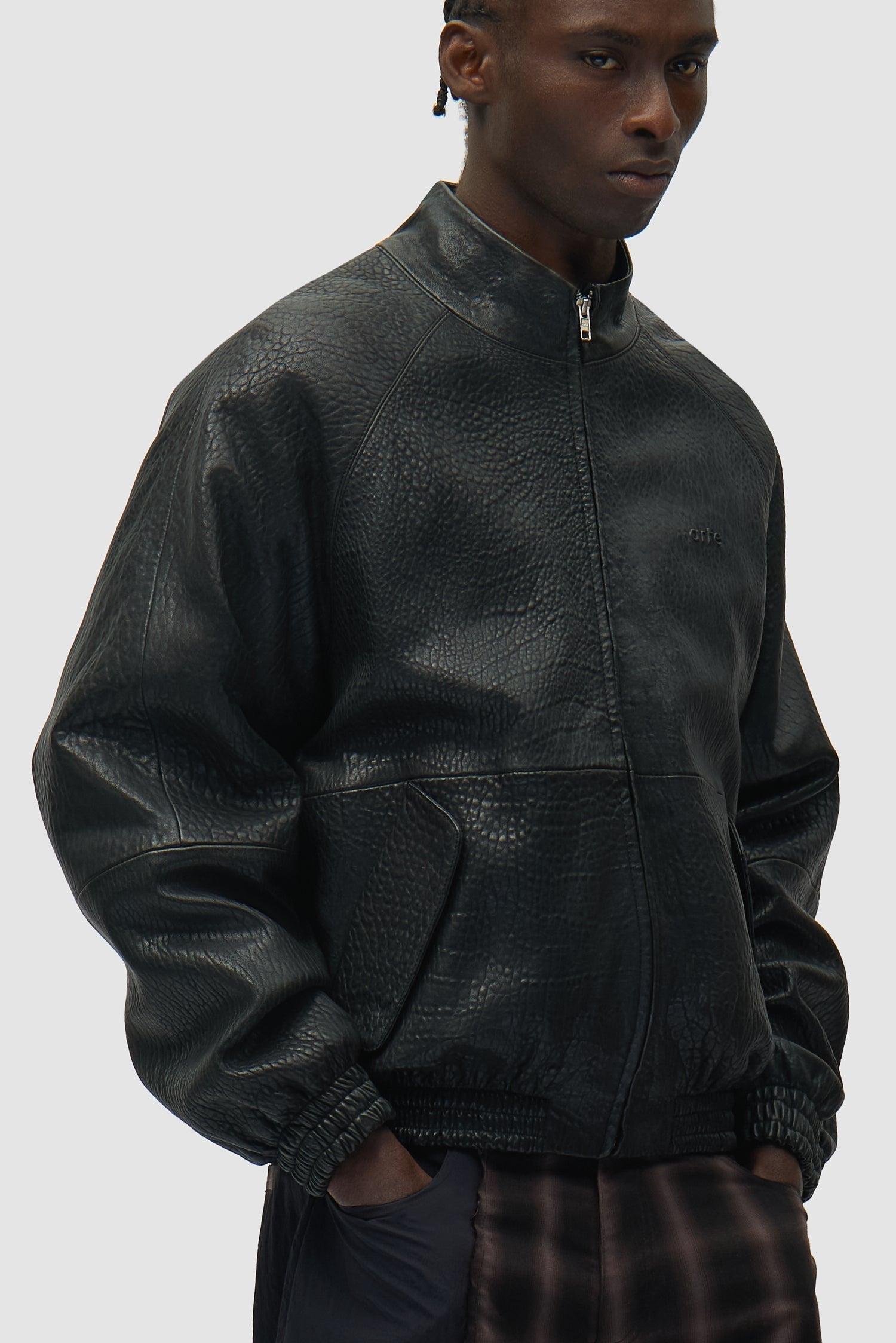 Veste en cuir à col haut - Noir