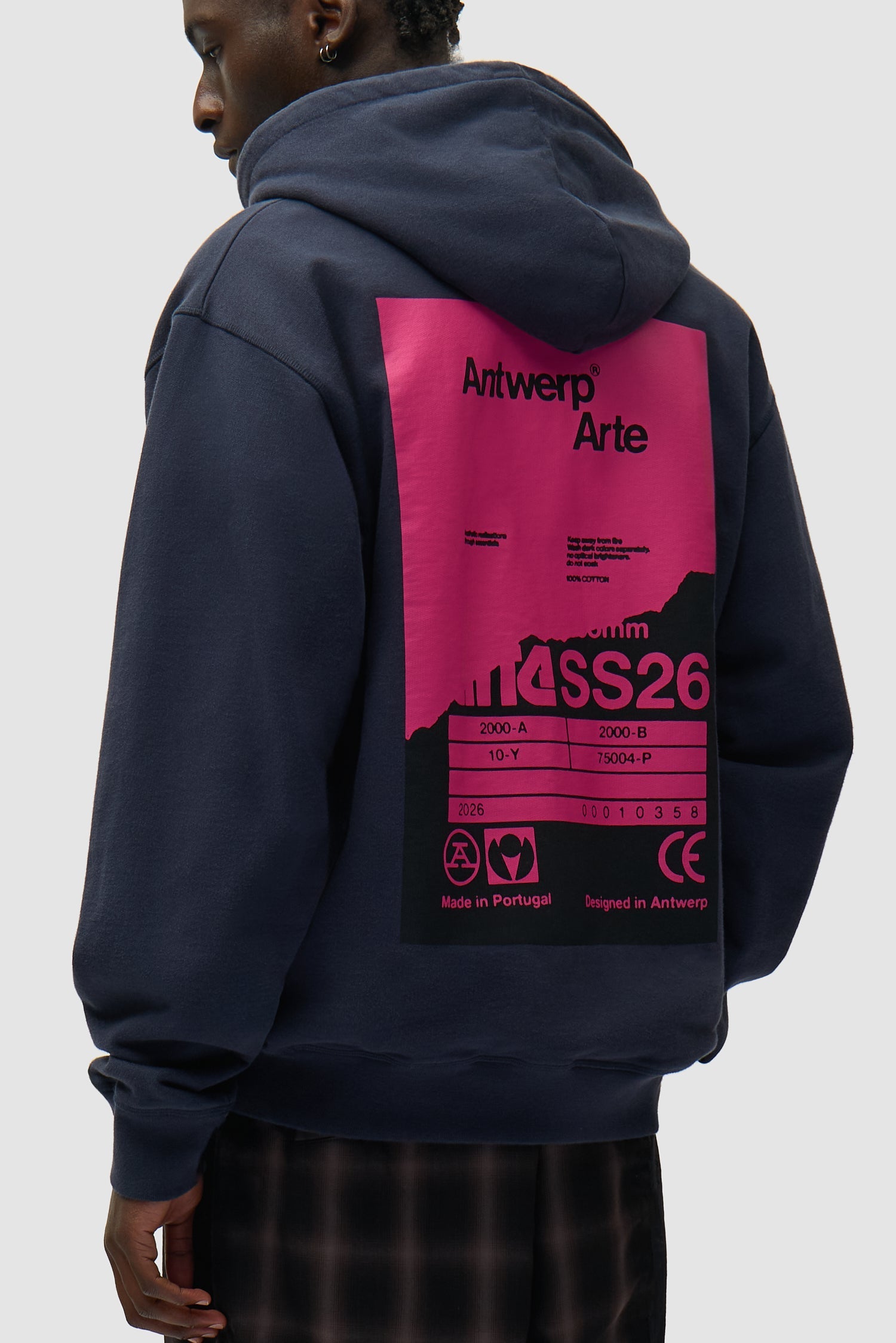 Sweat à capuche avec poster au dos - Bleu marine
