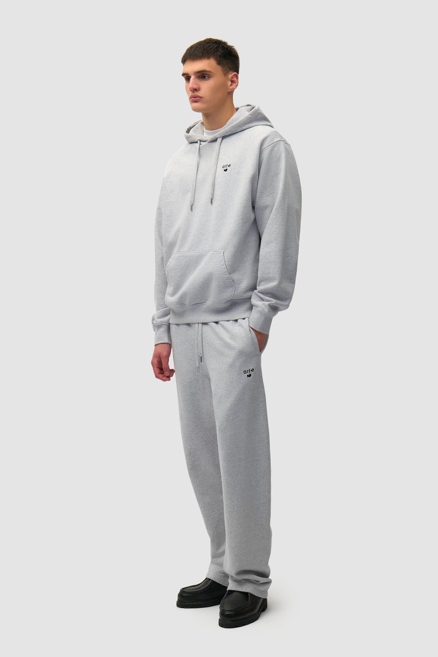 Sweat à capuche avec logo cœur - Gris