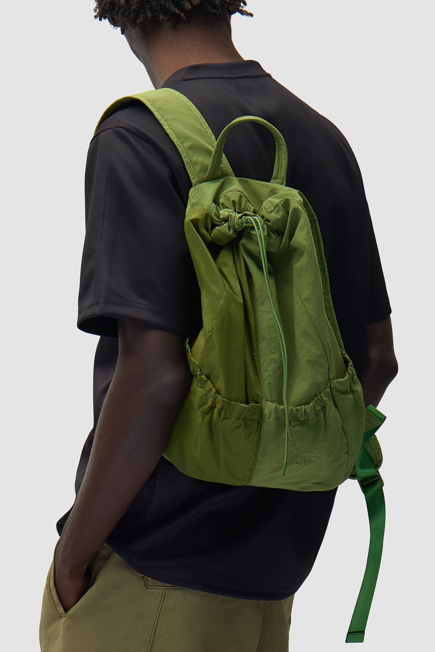 Sac à dos en nylon avec cordon de serrage - Vert