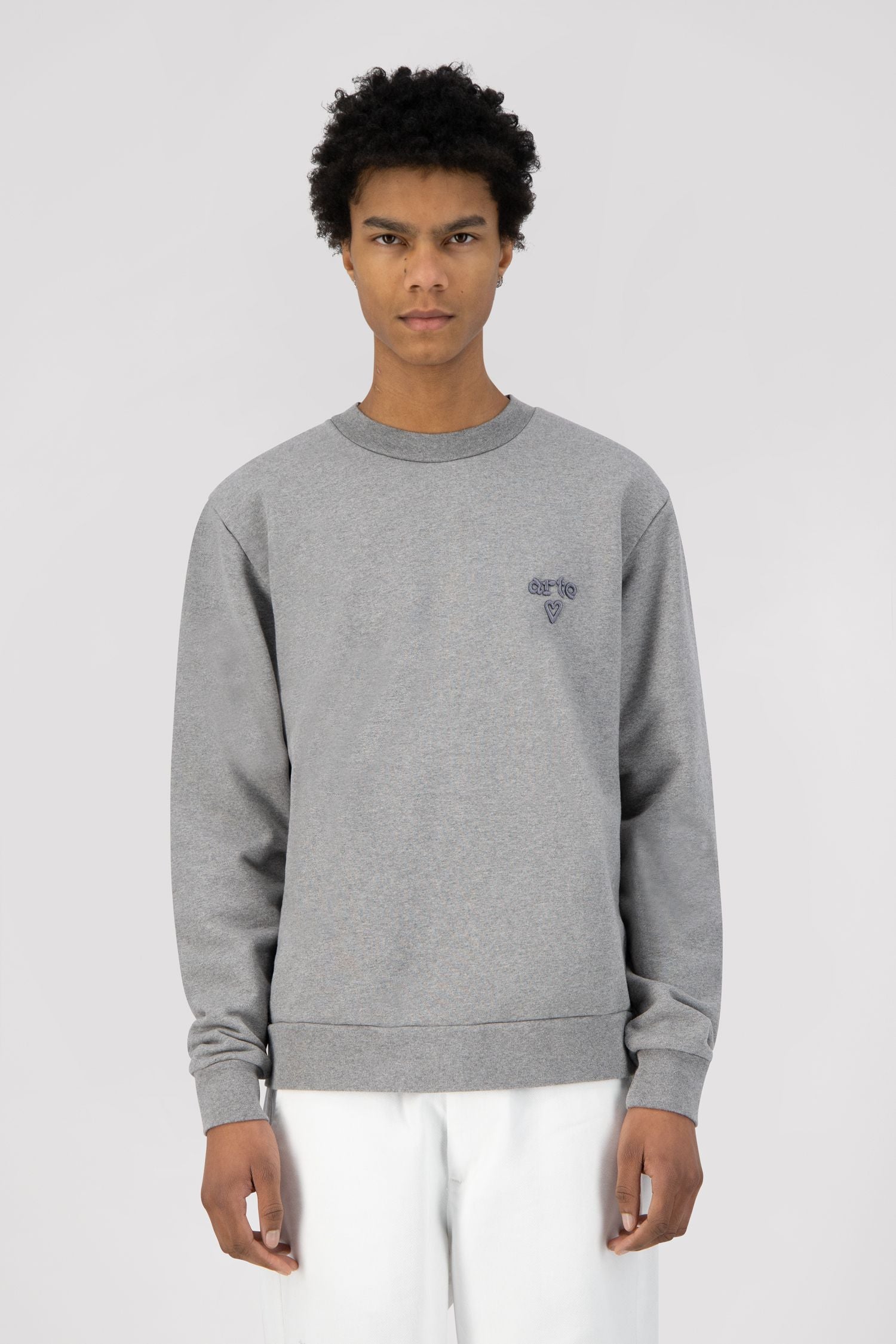 Pull à logo en forme de cœur de Cassat - Gris